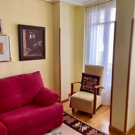 Carmen Apartment *